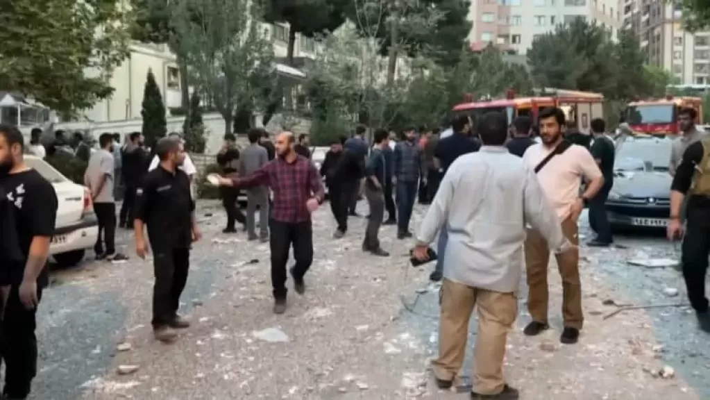 خبير العلاقات الدولية فراج اسماعيل يحلل للنهار كيف جاءت الضربة الاسرائيلية علي ايران