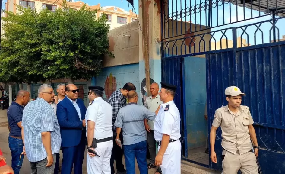 إجراءات أمنية محكمة.. انتظام لجان الثانوية العامة بكفر الشيخ