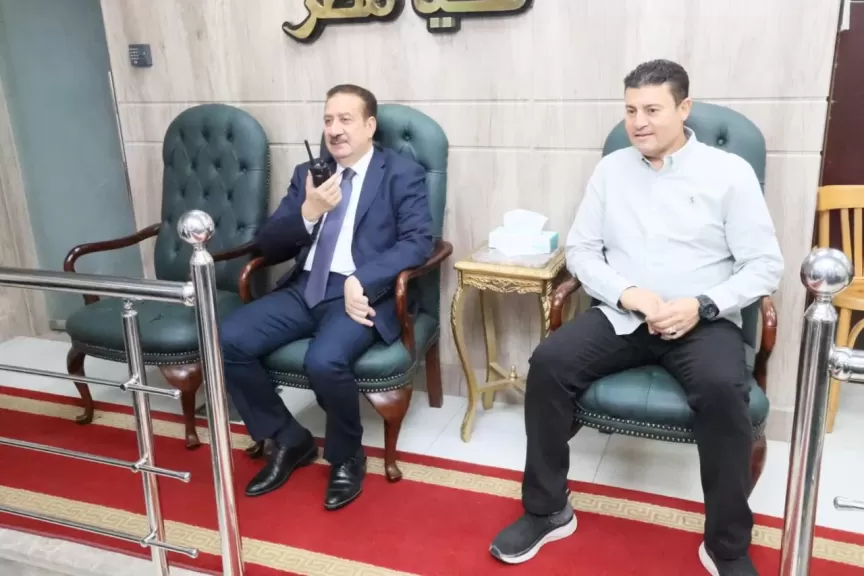 عبر الإنترنت.. محافظ المنوفية يتابع انطلاق امتحانات الثانوية العامة