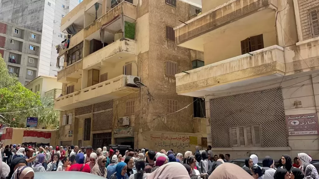 ”الفرحة تملئ وجوههم”.. أراء طلاب الثانوية العامة عقب إنهاء الامتحانات بالإسكندرية