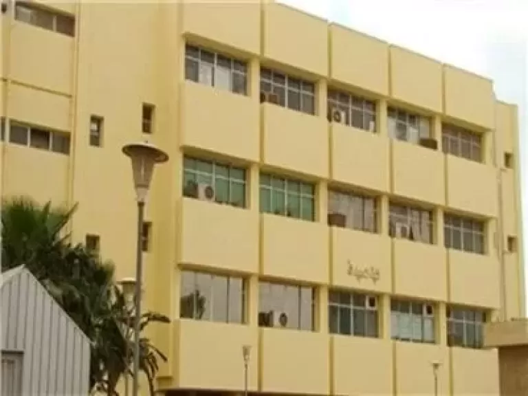 تنسيق الجامعات 2025.. «صيدلة حلوان»: بوابة التميز في علوم الدواء والصيدلة...تعرّف على البرامج والتفاصيل