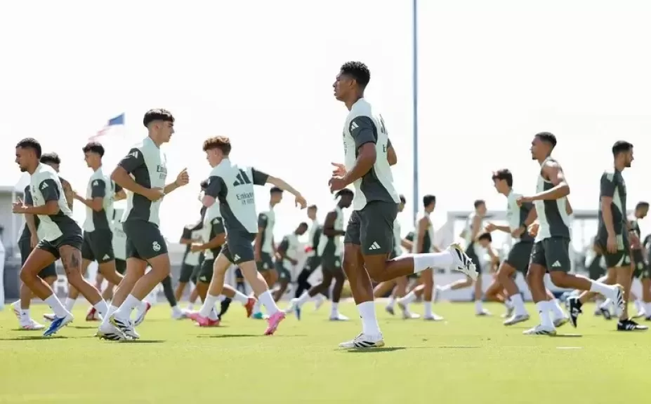 ريال مدريد يبدأ استعداداته في الولايات المتحدة لمواجهة الهلال في كأس العالم للأندية