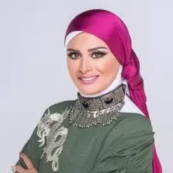 ” أختى وصحبتي وعشرة العمر” لمياء فهمى عبد الحميد توجة رسالة لرضوى الشربيني