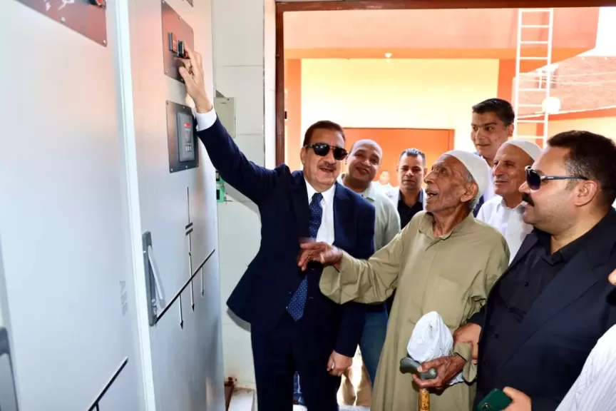 محافظ المنوفية يشهد التشغيل التجريبى لمشروع صرف صحي كفر شبرا بلولة بمنوف