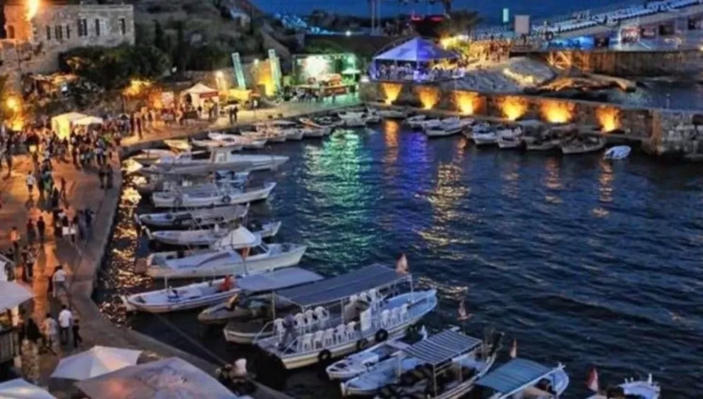 الحربُ الإيرانية الإسرائيلية تضرب الموسم السياحي بلبنان