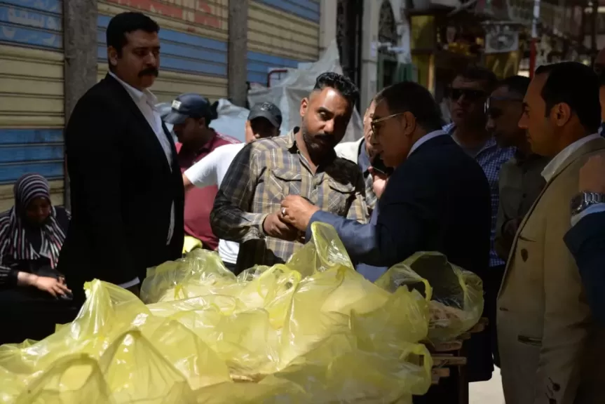 محافظ الدقهلية: تكليف وكيل وزارة التموين باتخاذ الإجراءات القانونية تجاه أحد المخابز بميت حدر