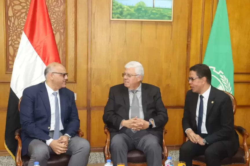 محافظ القليوبيه يستقبل وزير التعليم العالي لتفقد وإفتتاح عدد من المشاريع بالمحافظه