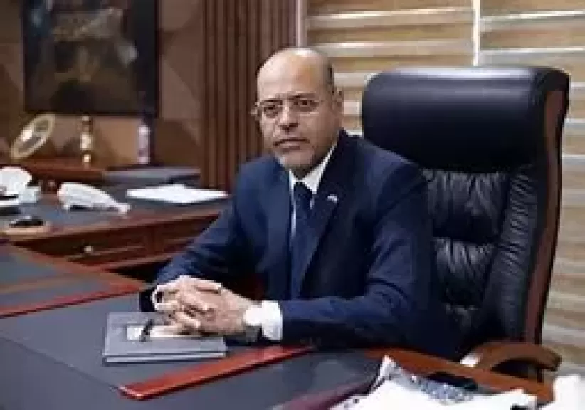 وزير العمل يعلن بدء اختبارات المتقدمين لوظائف الخياطة في الأردن