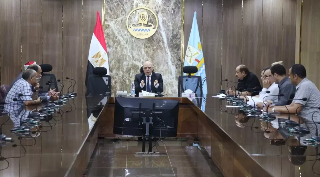 ضوابط لإطلاق أسماء الرموز الوطنية على المنشآت العامة بكفر الشيخ