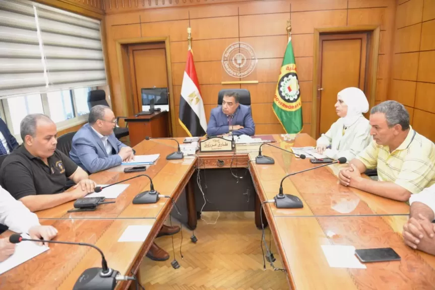محافظ الدقهلية يترأس اجتماع اللجنة المختصة بتعديل وتطبيق الحدود الإدارية مع المحافظات