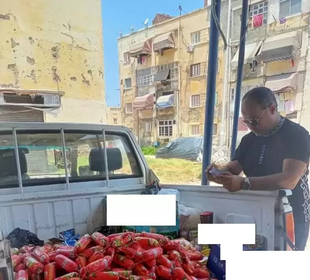 إحباط محاولة بيع كميات كبيرة من اللانشون الفاسد للمواطنين ببورسعيد