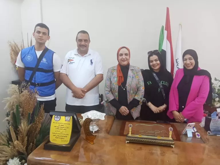 وكيل وزارة الشباب والرياضة بالدقهلية تلتقى بمسئولي شباب ”YLY” بالمحافظة