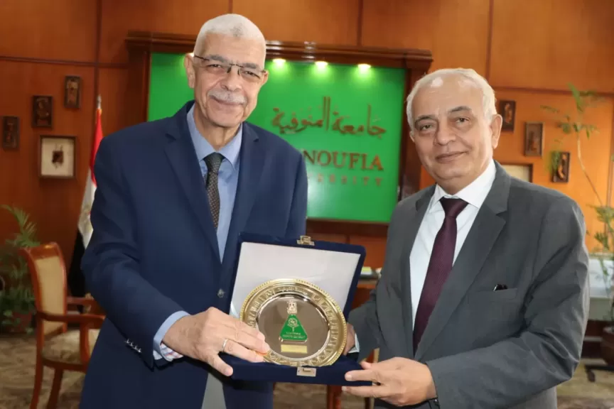 رئيس جامعة المنوفية يلتقي نظيره بجامعة الريادة للعلوم والتكنولوجيا بالسادات