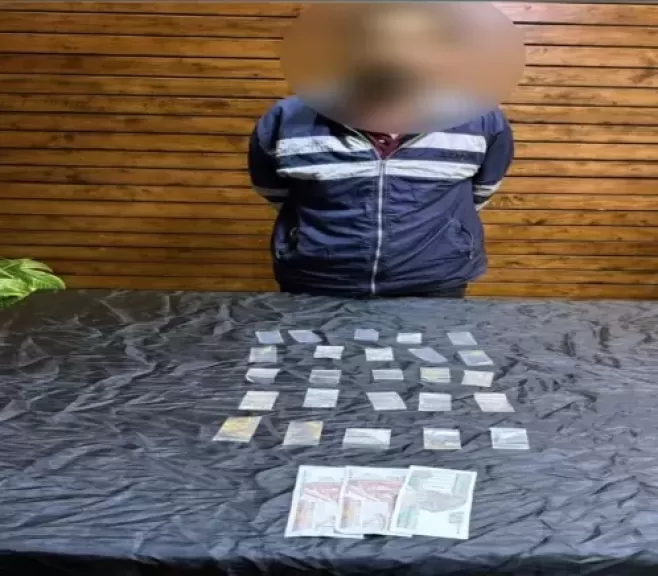 سقوط ديلر مخدرات شبرا الخيمة في قبضة مباحث القليوبية