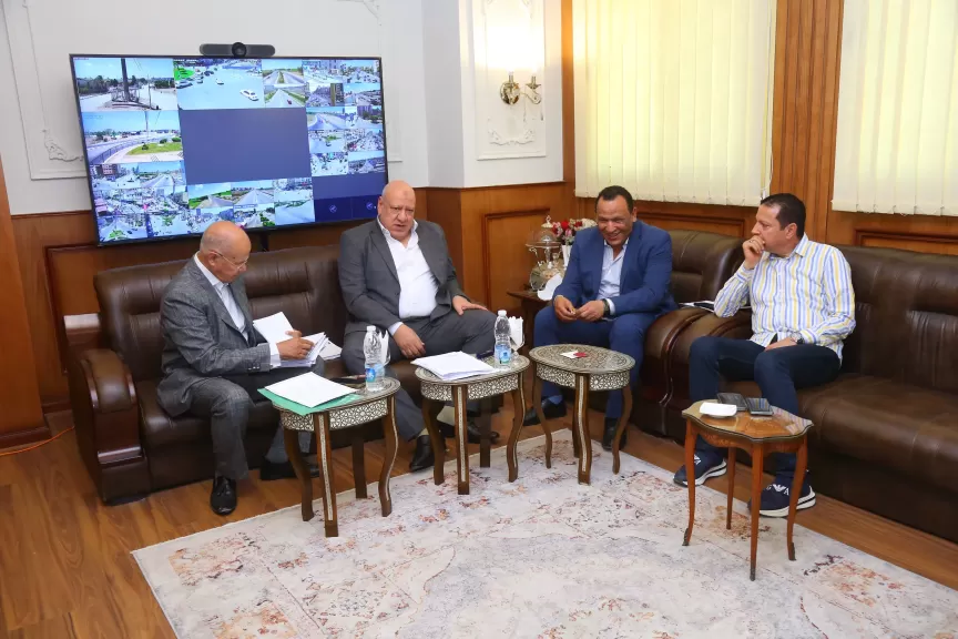 محافظ كفرالشيخ يجتمع بأعضاء مجلسي النواب والشيوخ لحل مشكلات الدوائر وتحقيق نقلة خدمية حقيقية لأهالينا