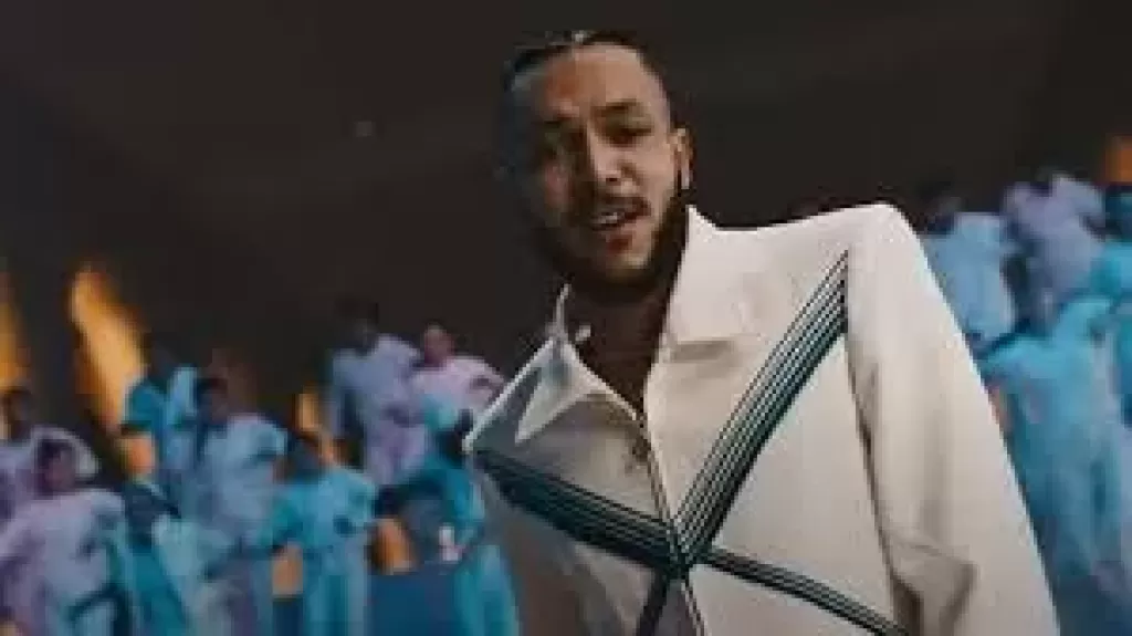 للمرة الثالثة .. ويجز والمخرج علي العربي يستعدان لفيلم ” وتر واحد” .. تفاصيل