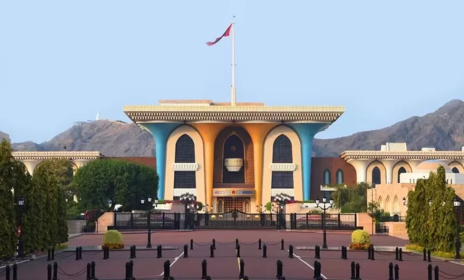 سلطنة عُمان تواصل جهودها الدبلوماسية لنزع فتيل الصراع الجاري بين إيران وإسرائيل
