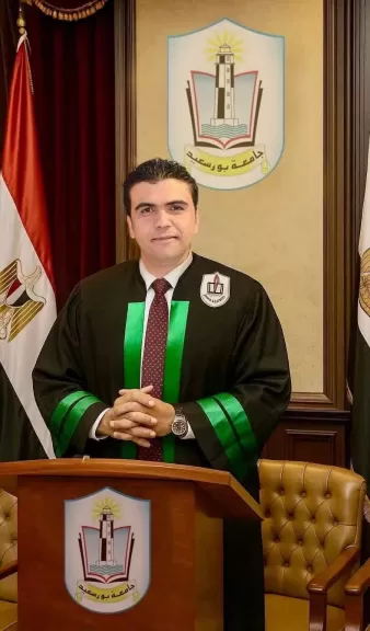 إشادة اكاديمية برسالة ماجستير مدير شباب بورسعيد حول ناشئي كرة اليد