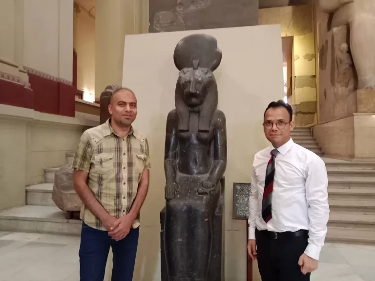 جانب من الحوار مع الدكتور أحمد عامر، الخبير الأثرى والمتخصص فى علم المصريات
