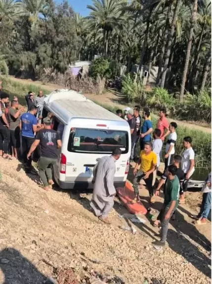 مصرع 4 أشخاص وإصابة 5 آخرين في حادث مروع بطريق بركة غليون بمطوبس