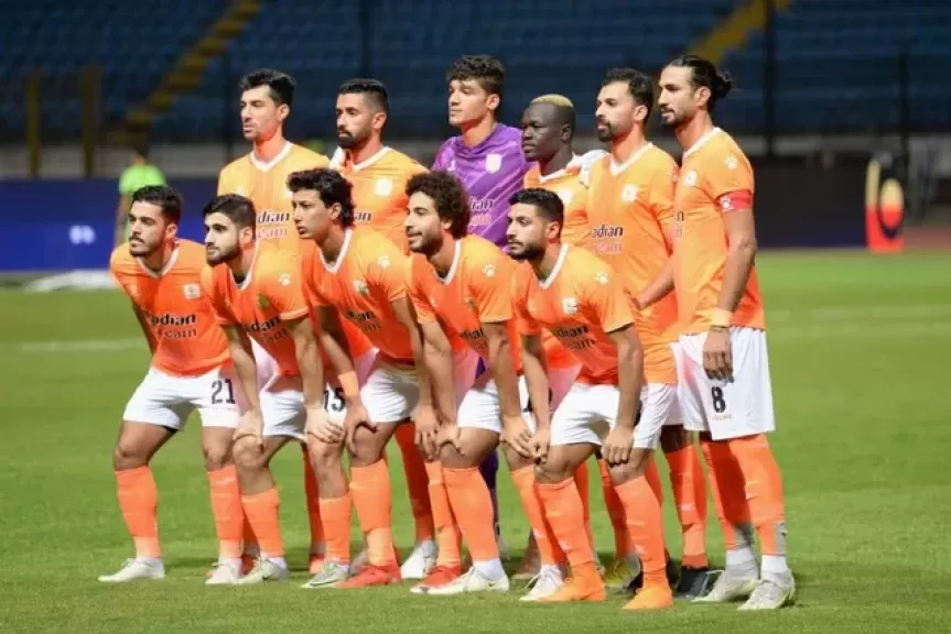 الأهلي يقترب من ضم لاعب فاركو