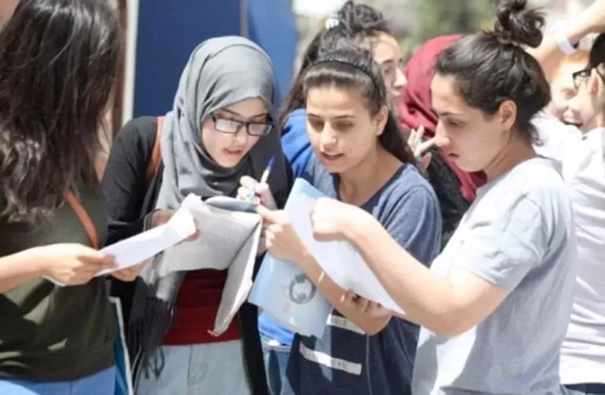 «النحو صعب».. تباين آراء طلاب الثانوية العامة حول امتحان اللغة العربية