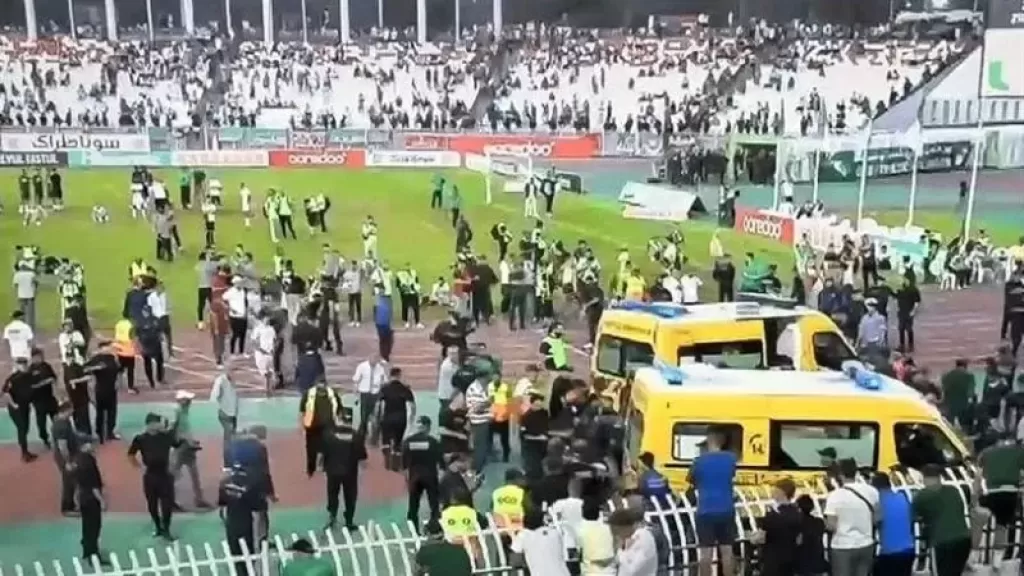 الأهلي ينعي ضحايا حادث احتفال مولودية الجزائر بلقب الدوري