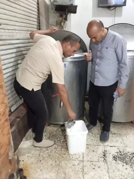 ”بيطرى البحيرة”: إعدام 70 لتر ألبان و634 كيلو جبن منتهية الصلاحية