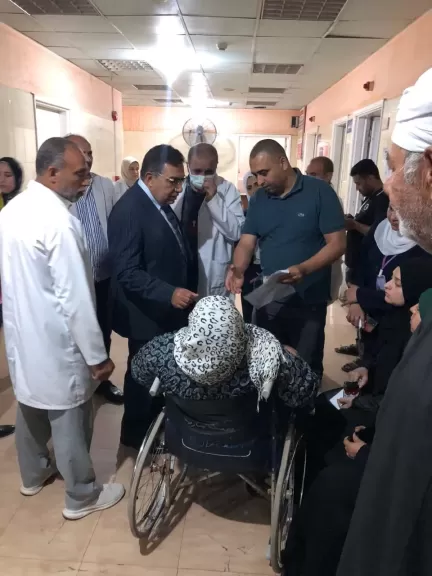 محافظ الدقهلية يبدي رضائه عن الأداء بمستشفى السنبلاوين