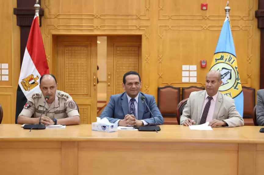 مجلس جامعة الأزهر يوجه بعقد دورات «تربية عسكرية» استثنائية لطلاب الفرق النهائية