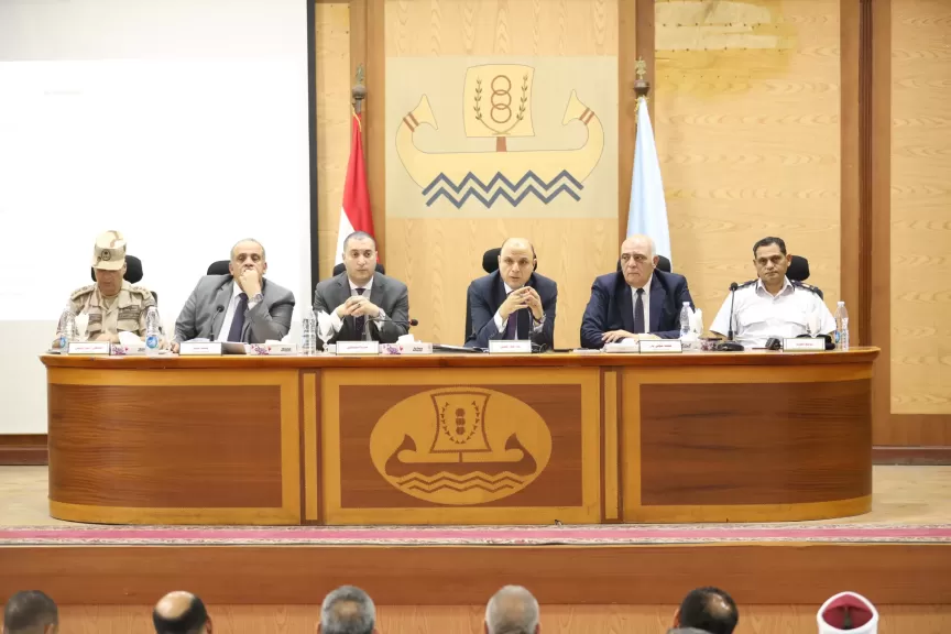 محافظ كفرالشيخ يترأس المجلس التنفيذي لمناقشة عدد من الموضوعات الخدمية والتنموية