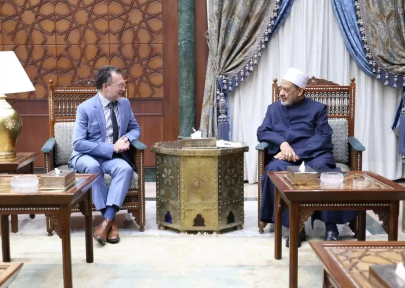 شيخ الأزهر يستقبل سفير كندا بالقاهرة لبحث سُبُل تعزيز التعاون العلمي والدعوي