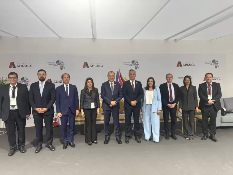 وزير قطاع الأعمال يبحث مع وزير الاستثمار المغربي تعزيز التعاون العربي والأفريقي