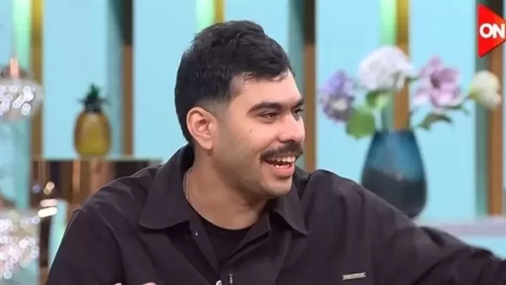 بعد نجاح فيديو ”خيالي في الإمتحان”.. أحمد رمزي ضيف معكم منى الشاذلي غدًا