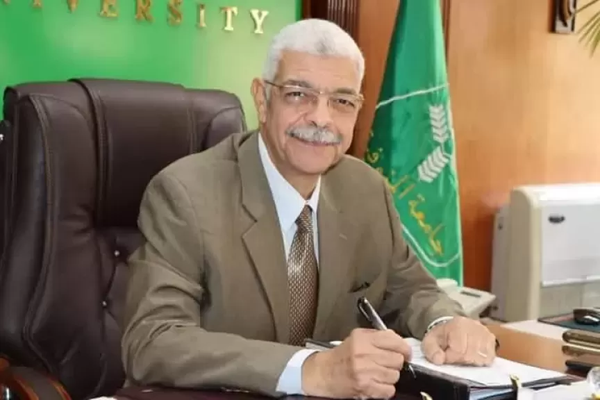 لأول مرة نجاح فريق طبي بمعهد الكبد القومي بجامعة المنوفية في استئصال حويصلة  كبيرة بالمنظار تسد القناة الهضمية لمريض