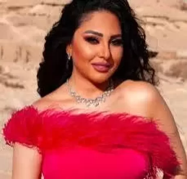 رحاب الجمل أحدث المنضمين لقائمة نجوم” الست لما” مع يسرا