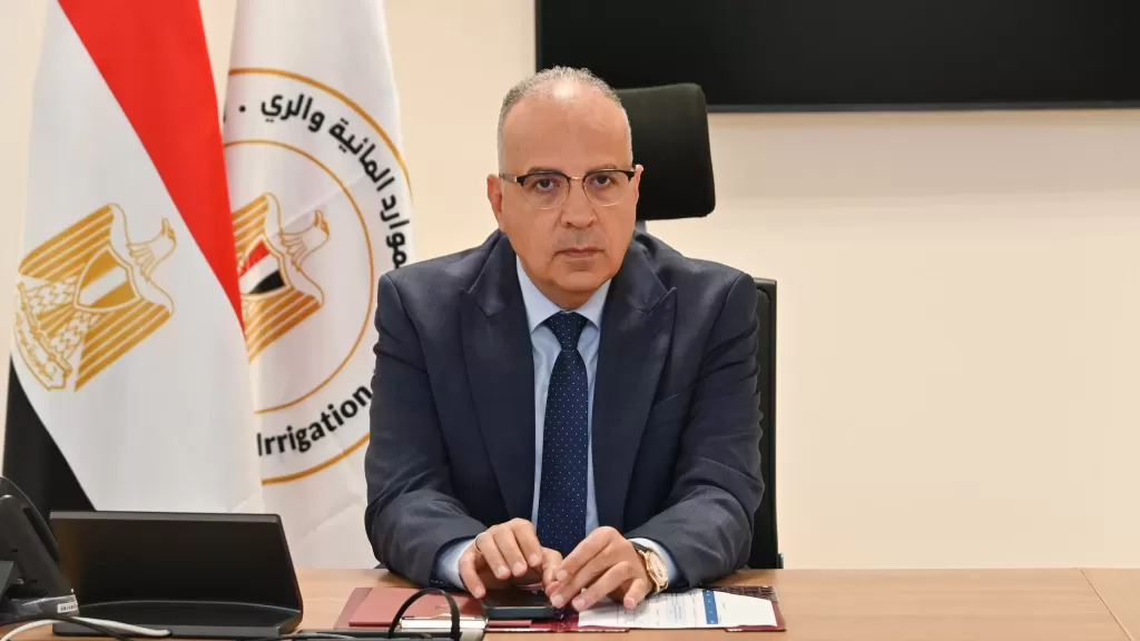 الري: متابعة صيانة البوابات والإلتزام بالمناوبات والمتابعة المستمرة للمناسيب بشبكة الترع