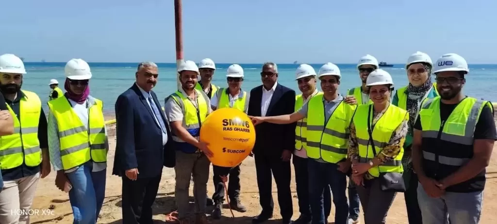 تدشين الانزال البحرى لكابل النت فائق السرعة بمدينة رأس غارب