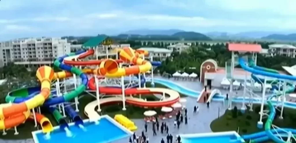 أكبر منتجع سياحي
