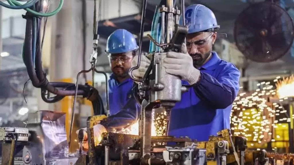 من الانكماش الي المساهمة الايجابية بنسبة 16%.. الصناعات التحويلية  تقود النمو الاقتصادي