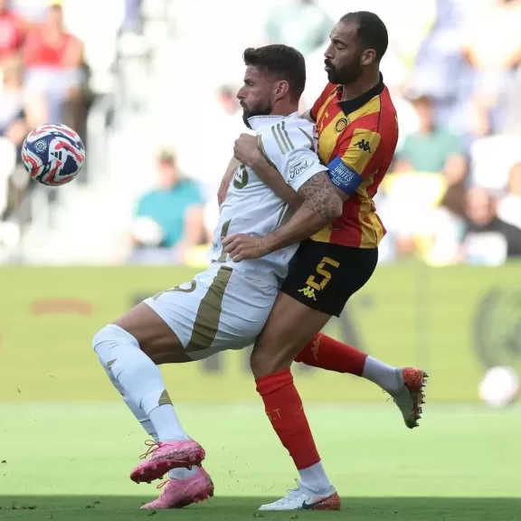 جيرو: الشعب الفرنسي سعيد بعودتي وبوجبا للدوري الفرنسي
