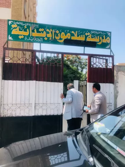 محافظ الدقهلية في جولة صباحية بالمنصورة وسلامون القماش لمتابعة مستوي الخدمات