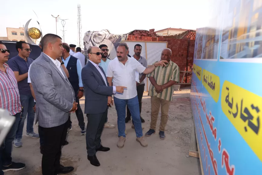 محافظ كفرالشيخ يتفقد مشروع المول التجاري والترفيهي بمصيف بلطيم