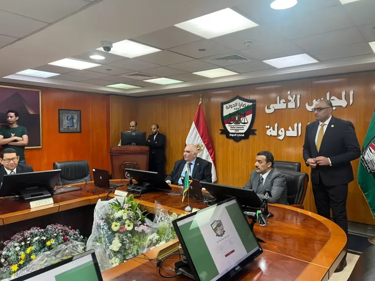 “برئاسة المستشار حسين مدكور.. أول جلسة للمجلس الأعلى لقضايا الدولة بتقنية رقمية حديثة”