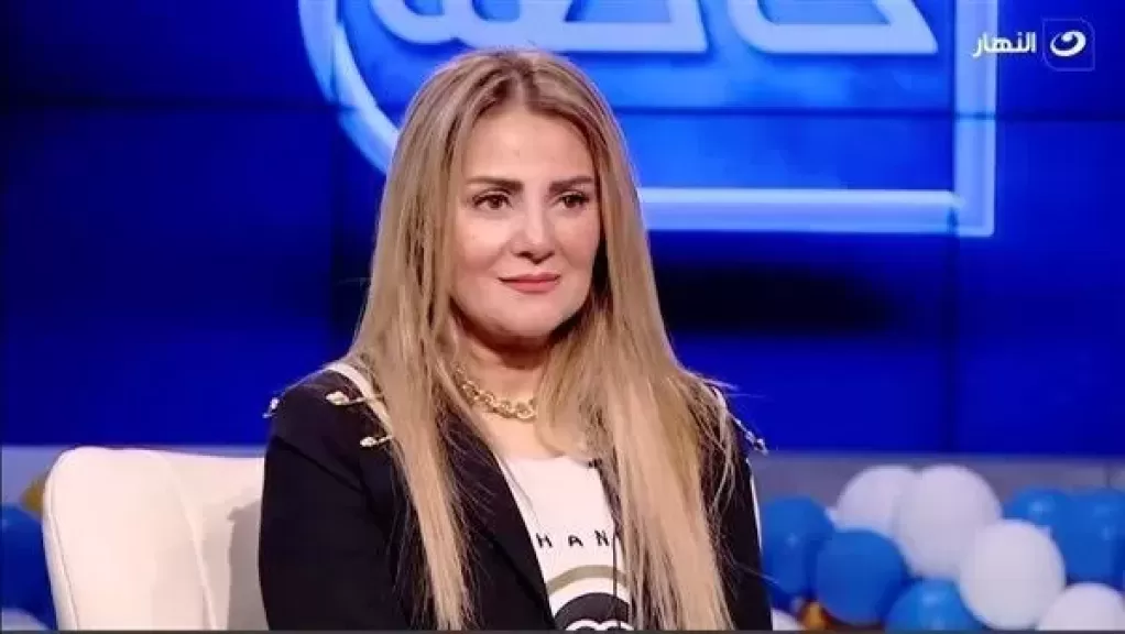 رانيا محمود ياسين تدعم أنغام: ما يحدث معك هراء والجميع يعلم انك محترمة