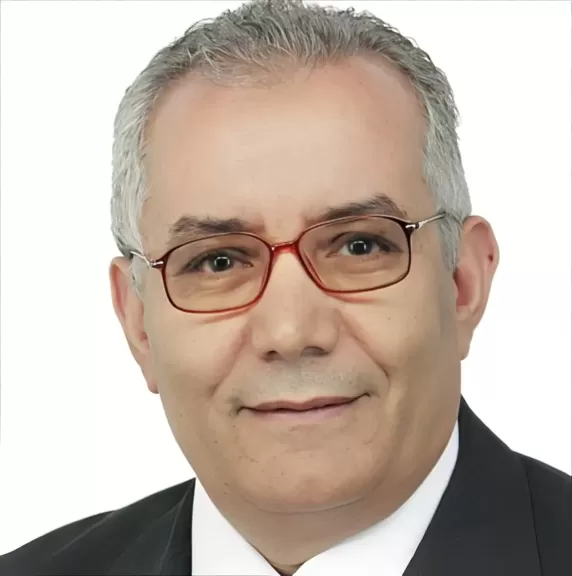 نقيب الجغرافيين مهنئا الرئيس السيسي بالذكرى الـ12 لثورة يونيو.. نجدد دعمنا لكل خطوات البناء والتنمية