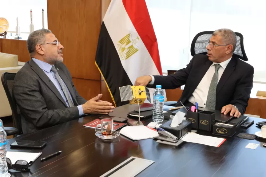 وكالة الفضاء المصرية تستقبل رئيس المركز القومي لبحوث المياه لبحث سبل التعاون المشترك