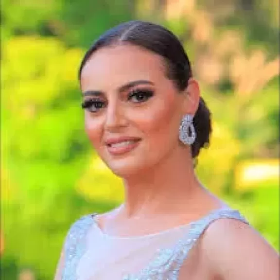 عقب وفاتها صباح اليوم.. هبة عبد الغني تعلن موعد جنازة وعزاء والدتها