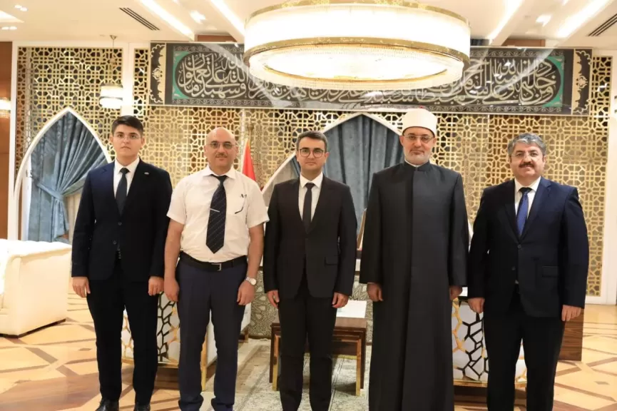 مفتي الجمهورية يستقبل المدير التنفيذي لمركز باكو الدولي للتعددية الثقافية لبحث آفاق التعاون المشترك