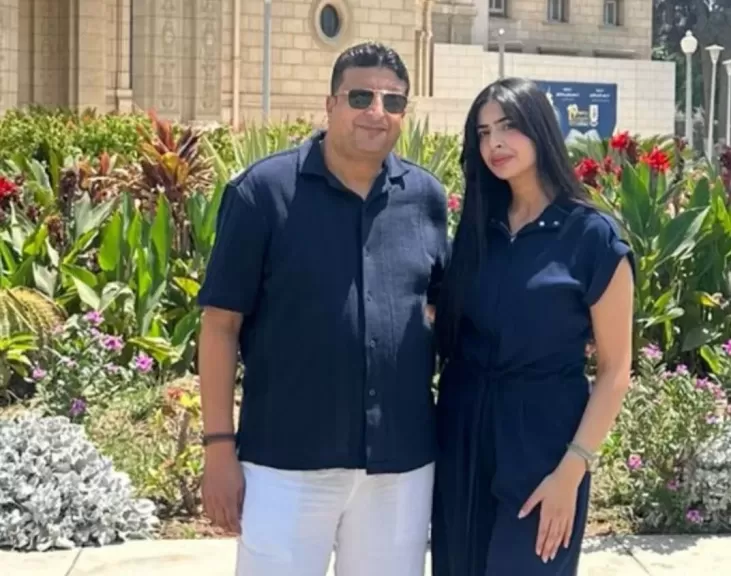 سكرتير عام نقابة الموسيقيين يحتفل بمشروع تخرج إبنته زينة من كلية الاقتصاد والعلوم السياسية